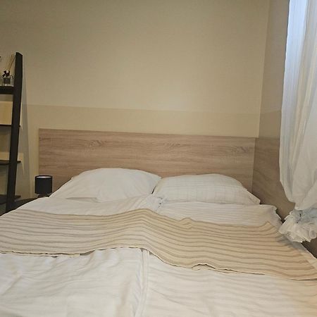 Hotel Taurus Острава Экстерьер фото