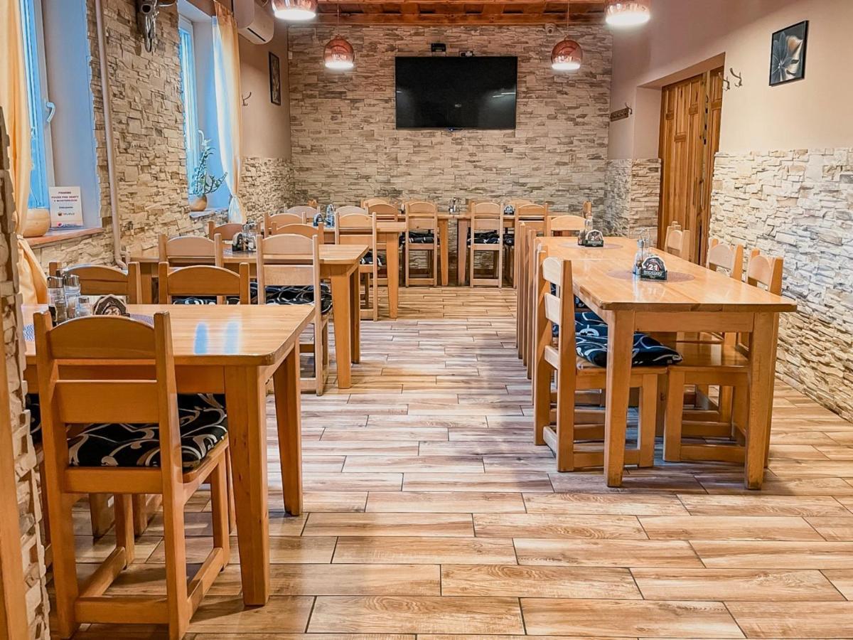 Hotel Taurus Острава Экстерьер фото