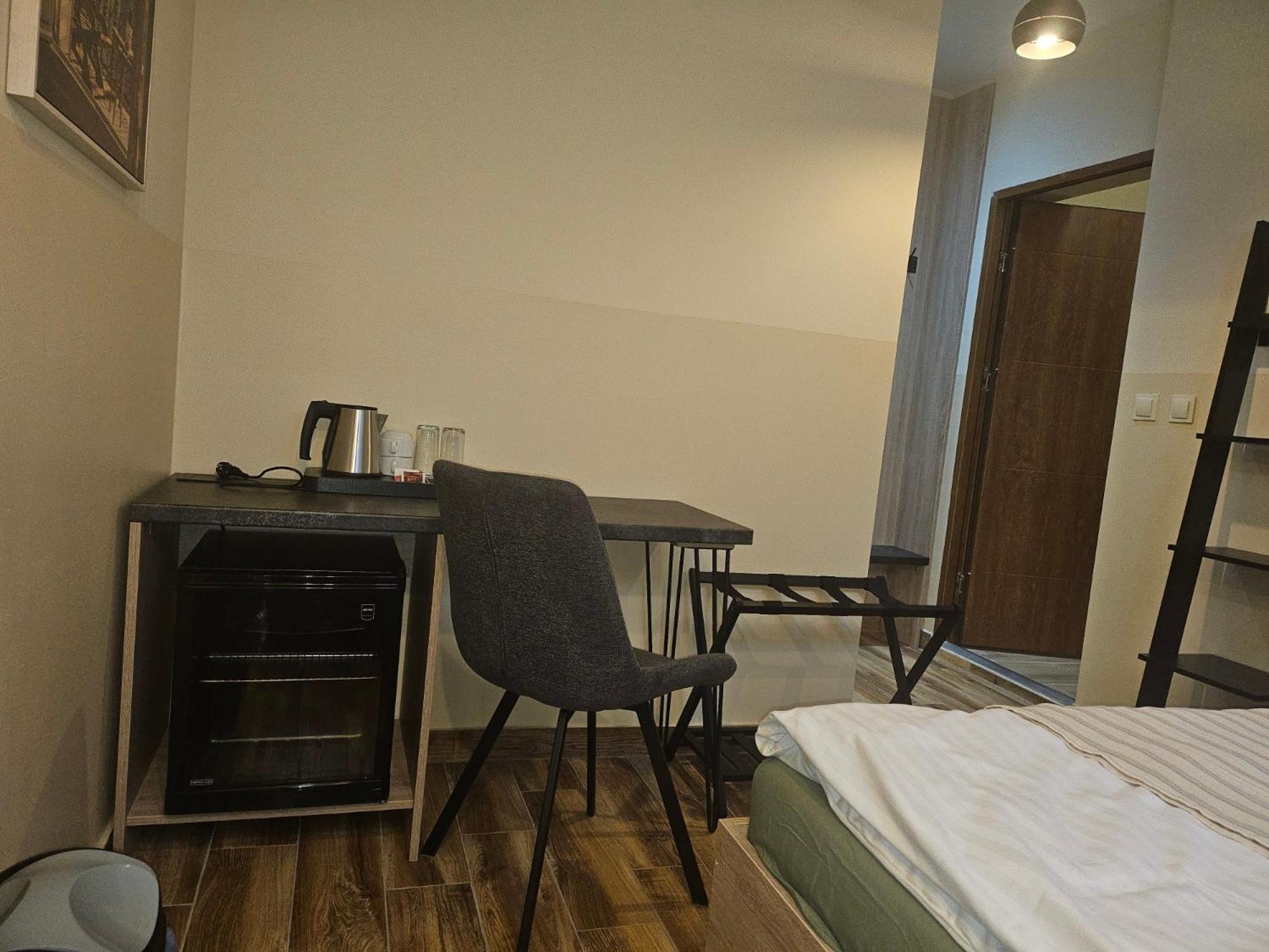 Hotel Taurus Острава Экстерьер фото